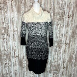 Women's Sandra Darren Cowl Neck Sweater Dress size Small